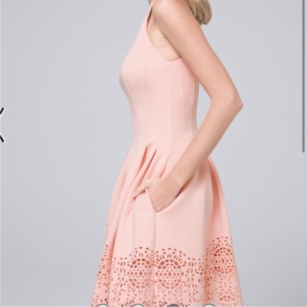VINCE CAMUTO Size 14P Laser Detail Light Pink Dress has pockets!